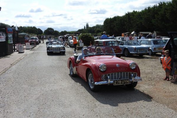 Thames Valley Tour – Photos